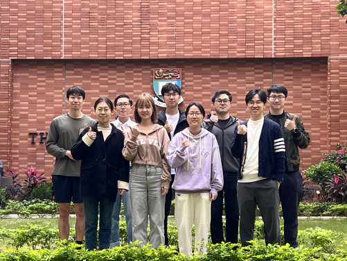 A research team led by Professor Dong-Myeong Shin from the Department of Mechanical Engineering at the HKU has developed a novel moisture-activated electricity generator (MEG).